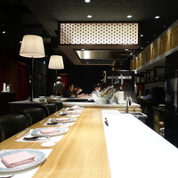 肉割烹 岡田前 - 