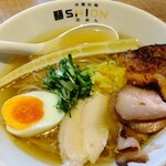 淡麗拉麺 志おん - 