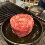 黒毛和牛食べ放題 焼肉結局たれ。 - 