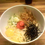 ２０１２年　明太釜玉うどん　880円