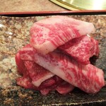 焼肉 山水 - カルビ、ロース、ハラミなど