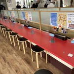 ラーメン もっけだの - カウンター席