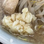 ラーメン もっけだの - ラーメン普通ヤサイマシニンニクのニンニク