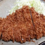 よかろう - 今日のカツはちょっと大きめ