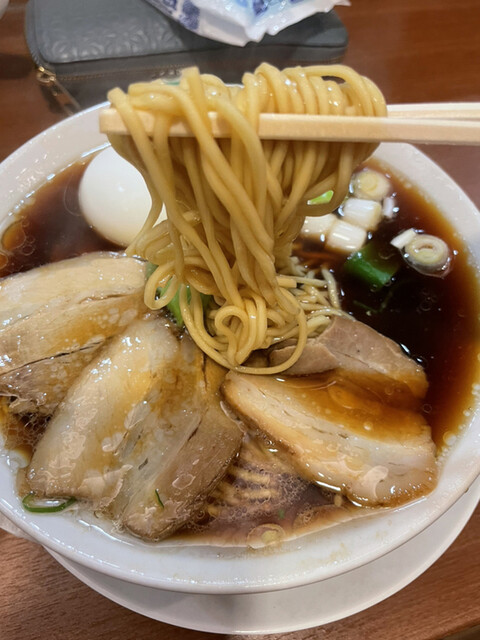 濃厚中華そば 佐とう 丸の内 ラーメン 食べログ 濃厚中華そば 佐とう 丸の内 ラーメン 食べログ