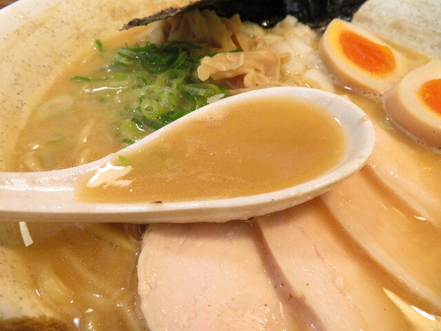 ようすけ 鶏煮亭 ようすけとりにてい 京急川崎 ラーメン 食べログ