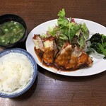 洋食の朝日 - ブタヘレチーズ焼 女性ご飯