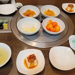 本場韓国家庭料理 柳 - 