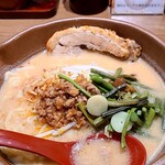 麺場 田所商店 - 信州味噌+チャーシュー1枚935円