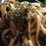 Wafuuramennagi - 焦がし醤油ラーメンzoom
                        何種類か麺がありますが
                        すべて自家製麺です