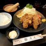 Jinya - カキフライ定食