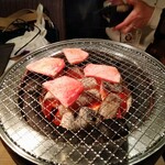 Mizushichirin Sumibiyakiniku Kitahamanikuya - 焼きます♬