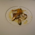 タニーチャ - 前菜２（焙ったイカに松茸が乗っています）(2012.10)