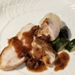 ヴォーロ・コズィ - 大山鶏　フォアグラソース