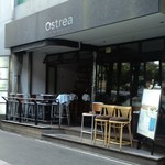 オストレア oysterbar&restaurant - 六本木駅を出て目の前です。これは準備中。