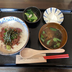 照るてるぼーず - 漬けマグロとろろ丼