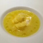 シャテーニュ - メロンのスープ　クリームチーズムース添え