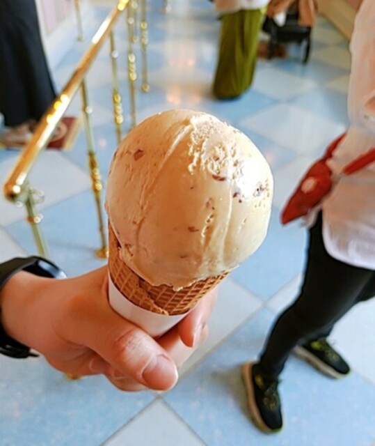 アイスクリームコーン Ice Cream Cones 東京ディズニーランド ステーション アイスクリーム 食べログ
