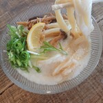Kamakiri - 麺のリフトアップ