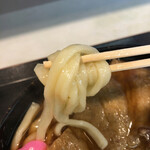 萬栄うどん - 手打ちの麺です