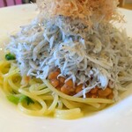 Shokken Supagetei Kumazou - ■釜あげしらすと納豆、無農薬カブの葉和風パスタ