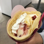 サーティワンアイスクリーム - 料理写真:イチゴクレープ