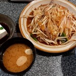 日喜屋 - レバー野菜いため