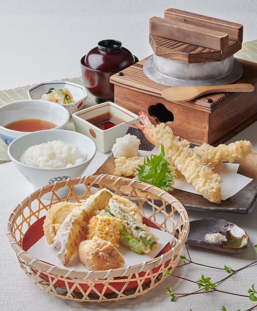 かごの屋 森小路インター東店 新森古市 和食 その他 食べログ かごの屋 森小路インター東店 新森古市 和食 その他 食べログ
