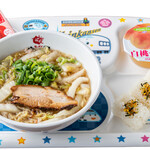 ラーメン まこと屋 - 料理写真: