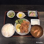 味の店 いわし - 鶏唐揚げ定食