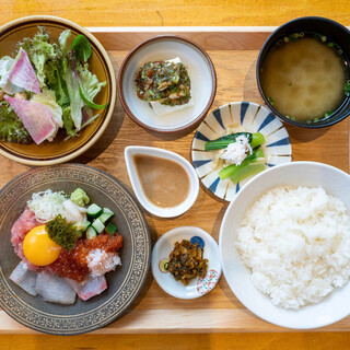 東京駅でおすすめの美味しい定食 食堂をご紹介 食べログ 東京駅でおすすめの美味しい定食 食堂をご紹介 食べログ