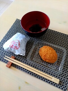 Onigiriyasan - 私のお昼ゴハン
