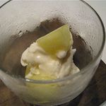 カンテサンス - 石川・宗玄の酒粕のアイスクリーム　静岡クラウンメロン添え