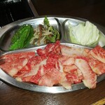 清香苑 - 肝心の肉　カルビ肉増し