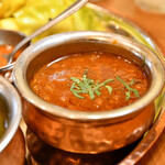 やっぱりインディア - 【三色カレーセット@税込1,050円】ポーク チリ キーマ カレー(辛口)