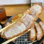 とんかつ 栄ちゃん - 個性ある豚