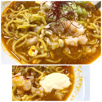 ビストロ アンヴェール - ＊海老ミンチがたっぷりで、海老好きとしては嬉しい。 ルイユ、投入。この後、もう少し足しました。