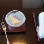 福松荘 - 到着時のチーズケーキ♪
