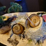 福松荘 - サザエのつぼ焼き♪２つも～～絶品