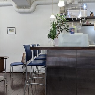 カフェ・ランダーブルー_2