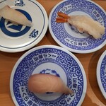 無添くら寿司 - みかん真鯛、赤えび、清見みかんぶり