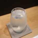 季節料理 よし野 - 日本酒（〆張鶴純）