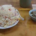 桃苑 - 料理写真:チャーハン大盛り