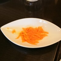 ピッツェリア ロマーナ ジャニコロ - お口直しのキャロットラペ