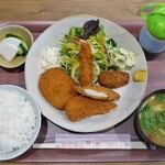 日本酒バル Nai’a - ミックスフライ定食