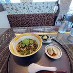 中国料理 竜苑 - 