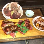 炭火焼肉 丸勢 - 梅ランチの肉　¥1650