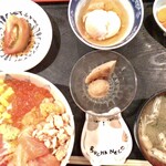 ちゃんこ道場 - 北海丼定食