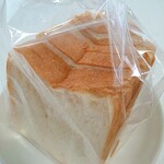 パニフィカシオン ユー - パン・ド・ミ 345円