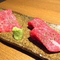 柳橋焼にく わにく - 